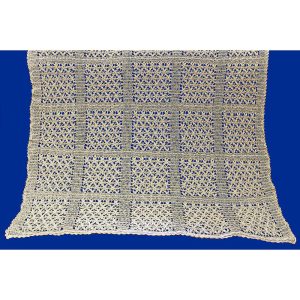 Crochet Baby Shawl with Daisy Sq