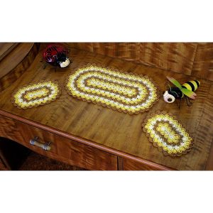 Tri-Tone Bavarian Table Dressing Set