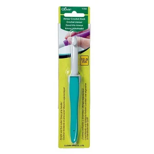 Clover Amour Crochet Hook